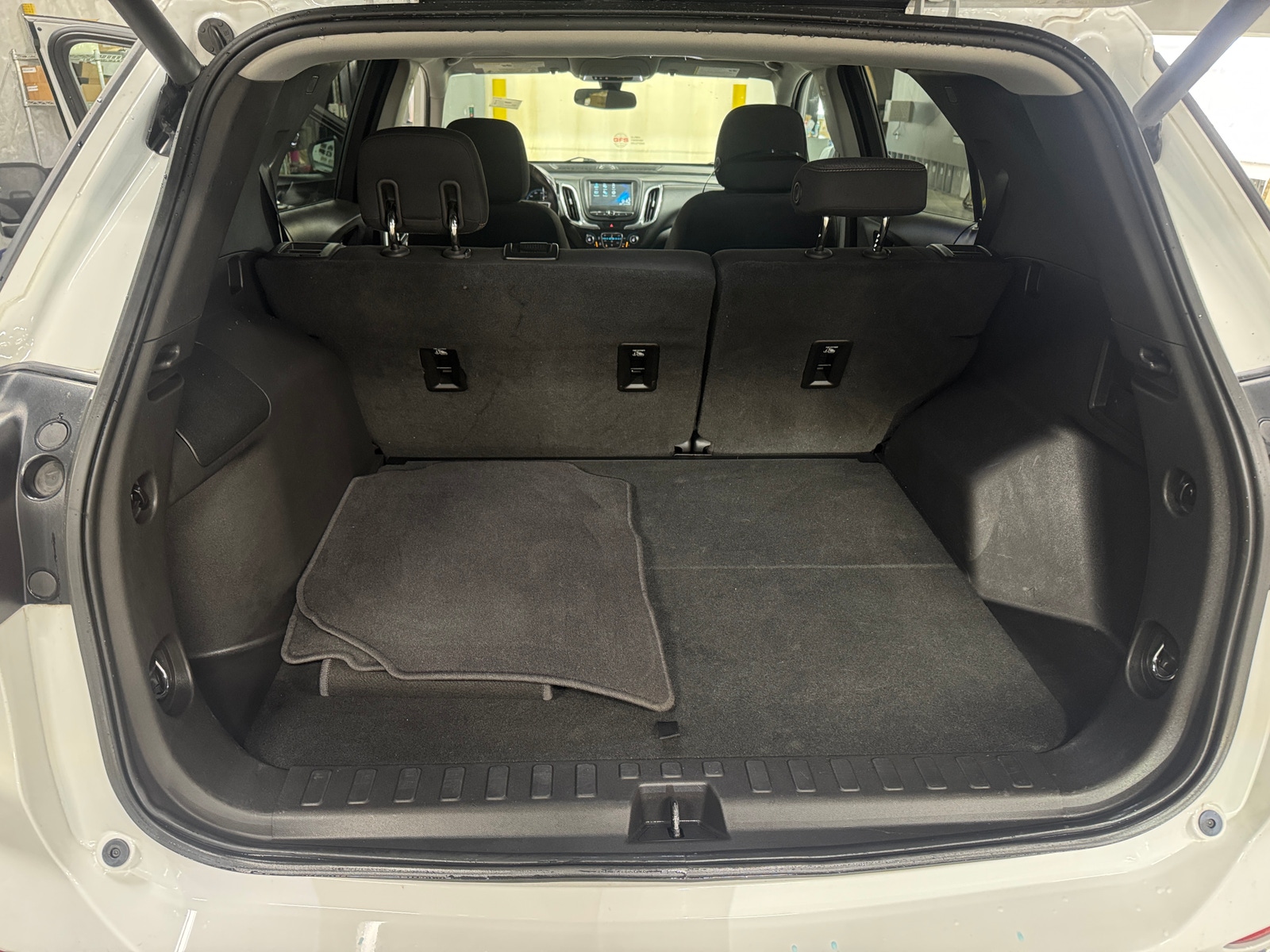 Thumbnail: 2018 Chevrolet Equinox - 7