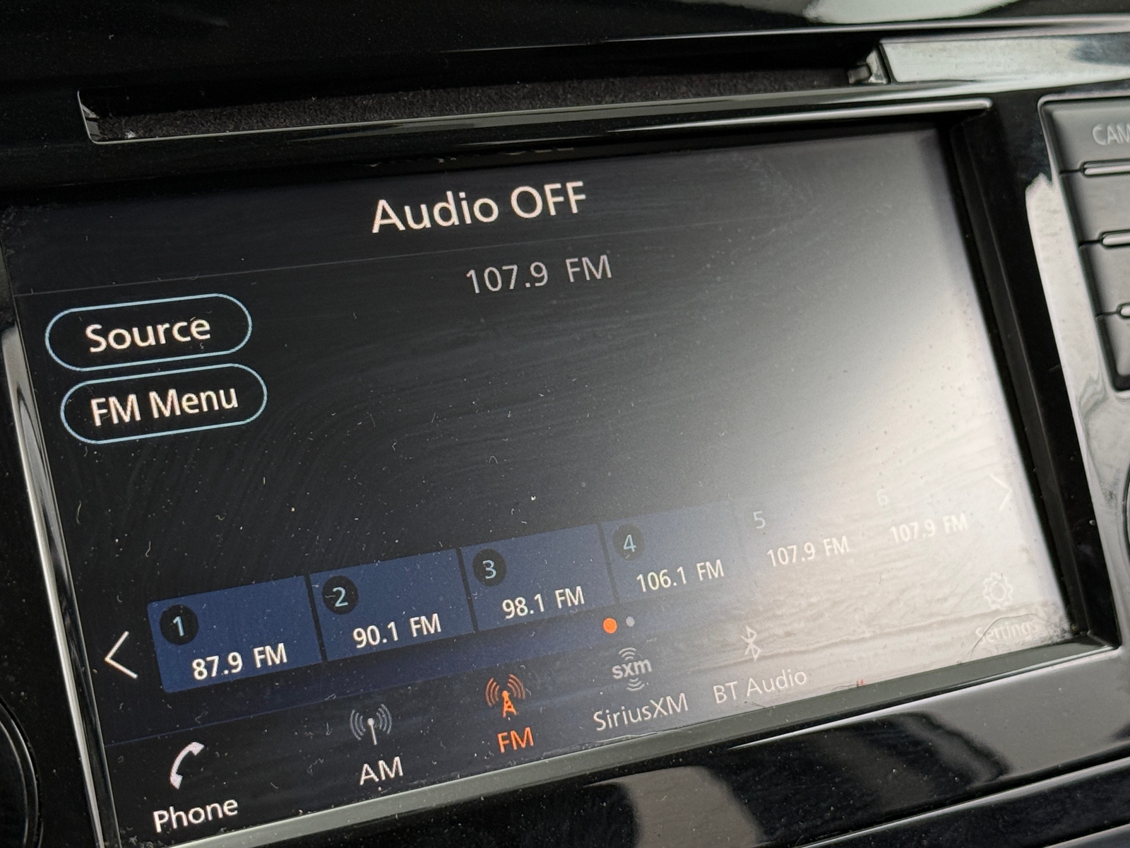 Thumbnail: 2021 Nissan Rogue Sport - 4