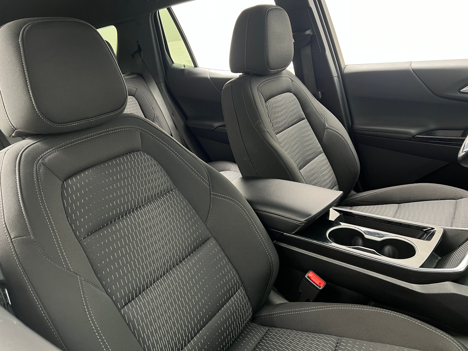 Thumbnail: 2025 Chevrolet Equinox - 2