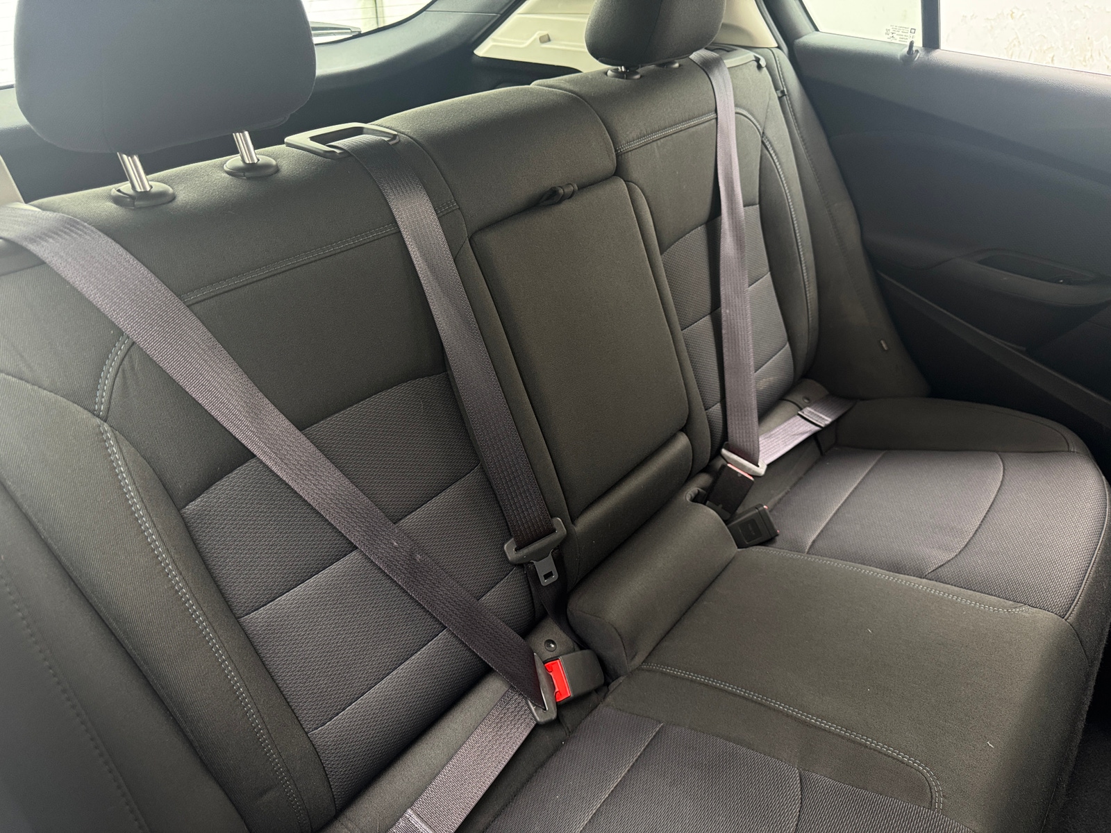 Thumbnail: 2017 Chevrolet Cruze - 6