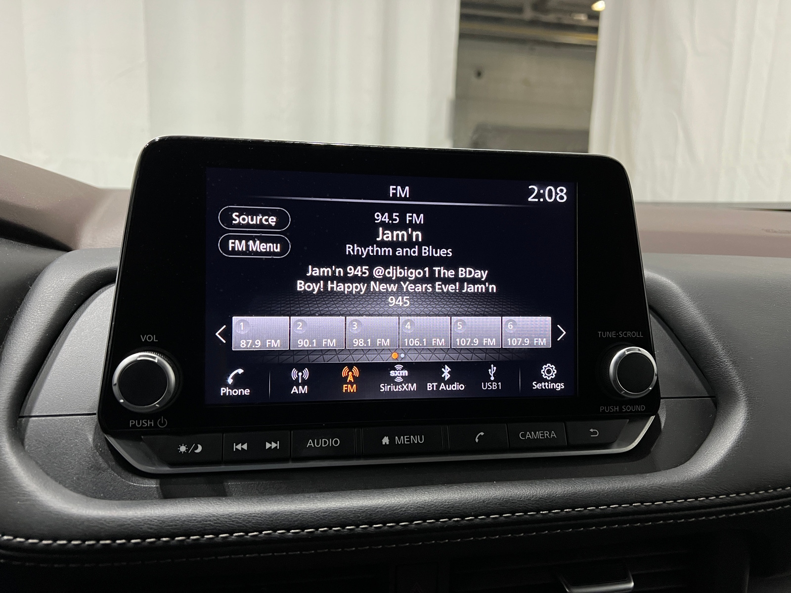 Thumbnail: 2023 Nissan Rogue - 4