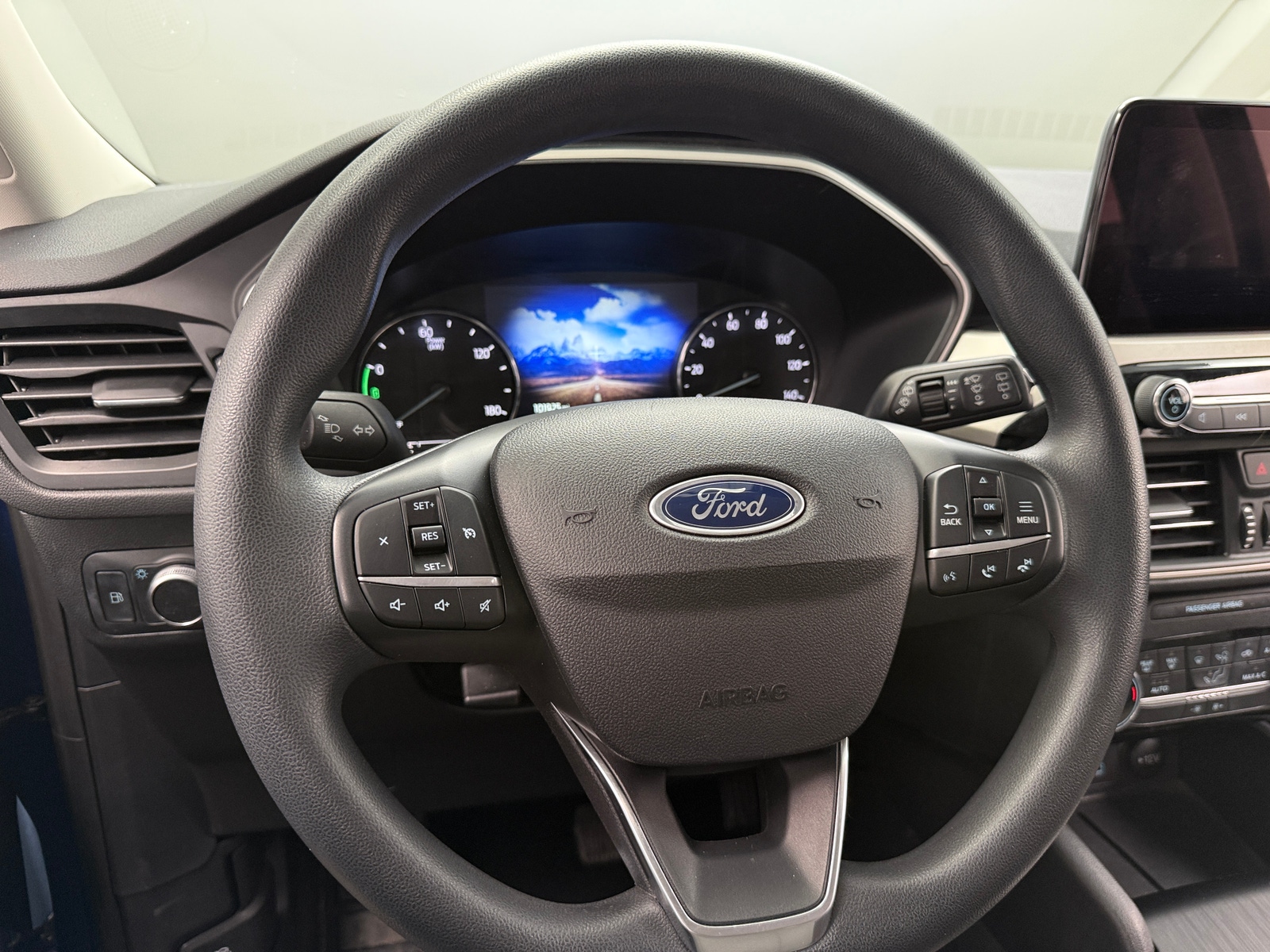 Thumbnail: 2022 Ford Escape - 5