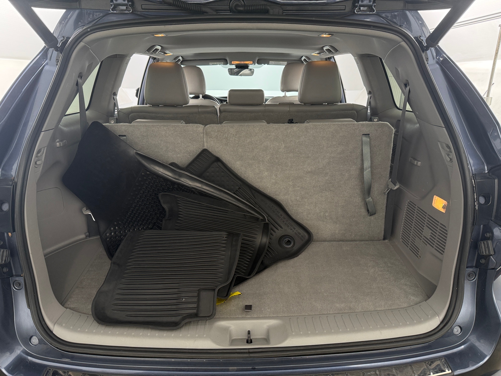 Thumbnail: 2019 Toyota Highlander - 6