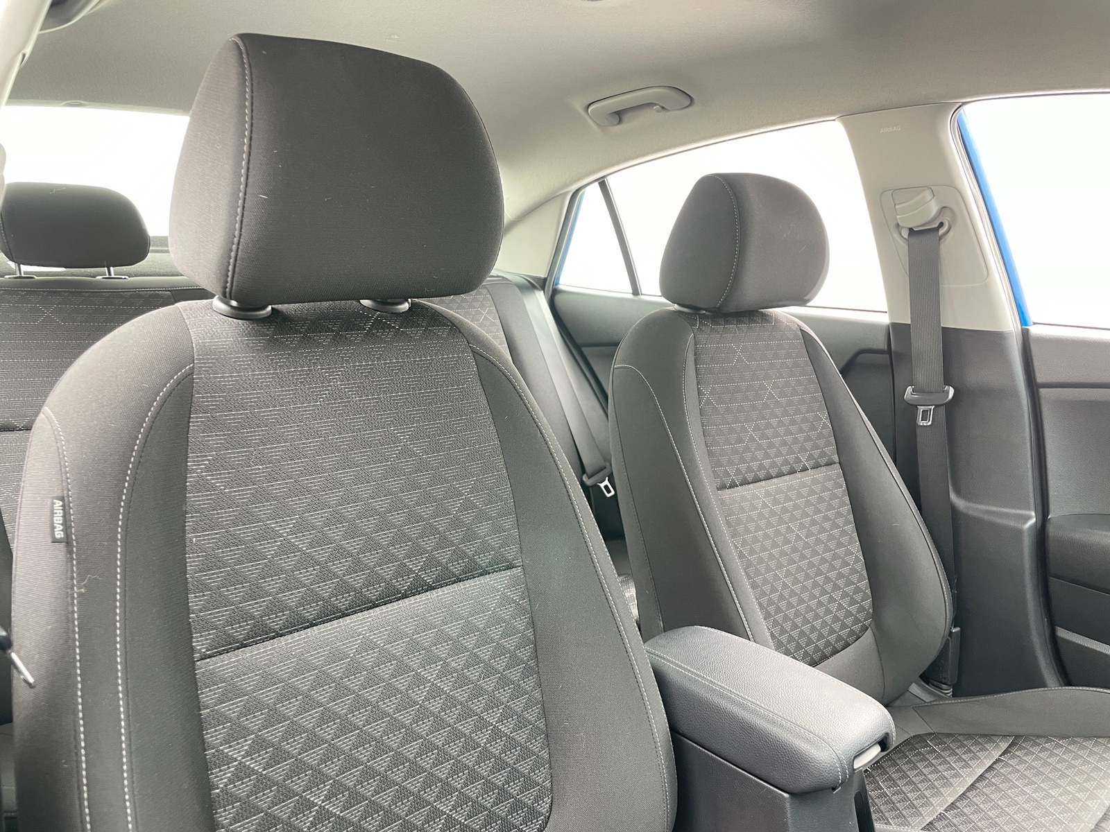 Thumbnail: 2021 Kia Rio - 2