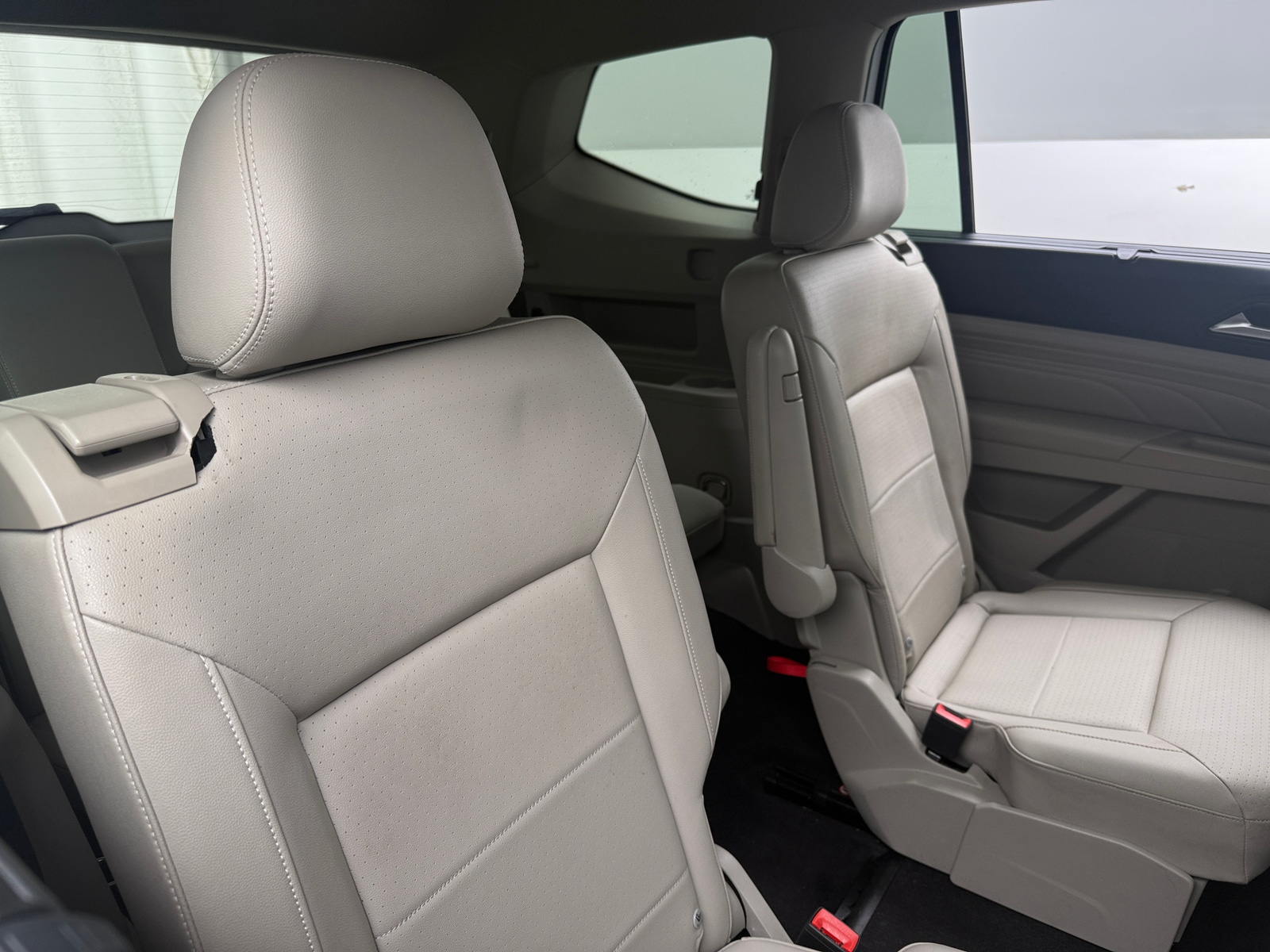 Thumbnail: 2021 Volkswagen Atlas - 5