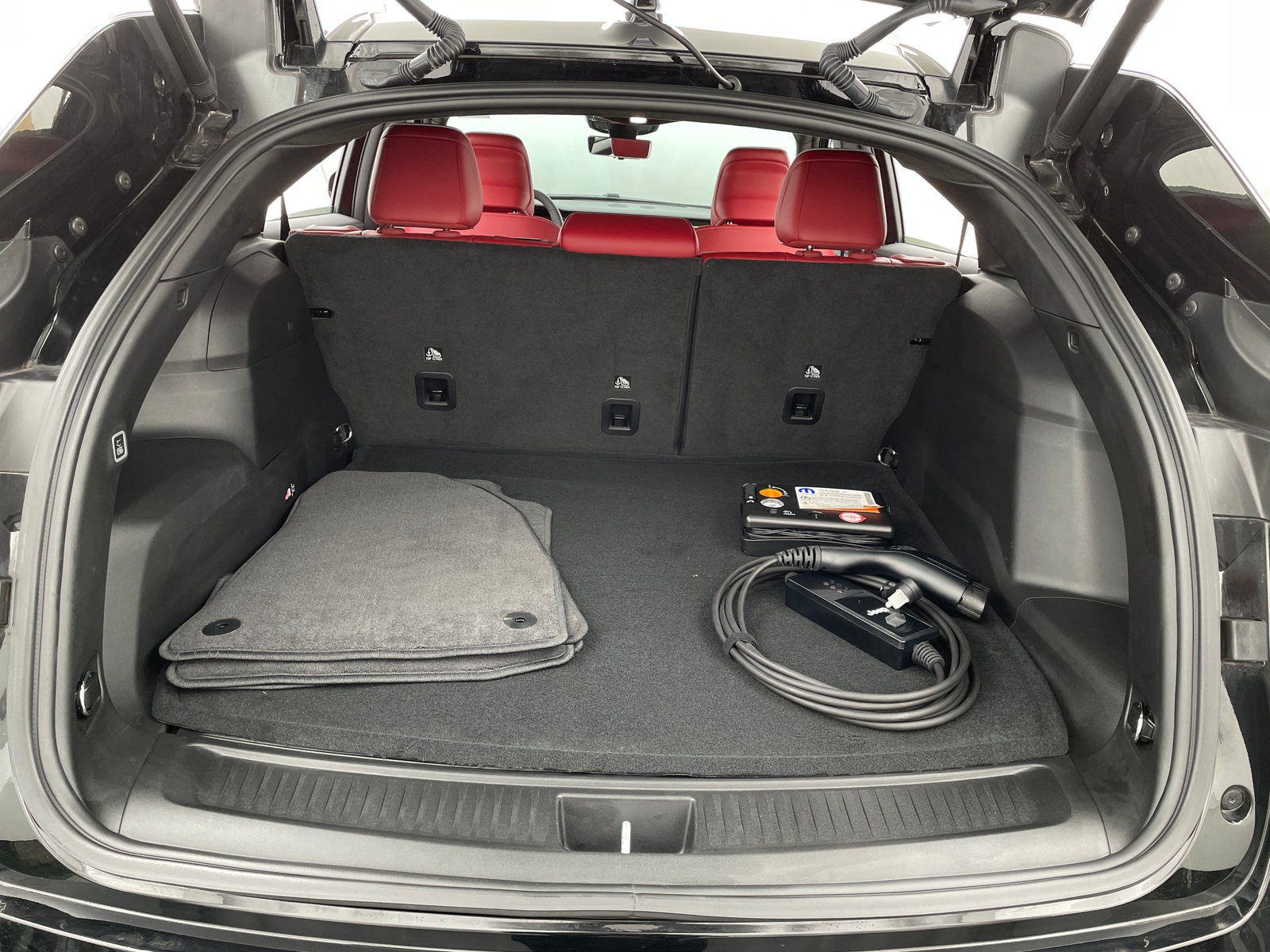 Thumbnail: 2024 Jeep Wagoneer S - 6