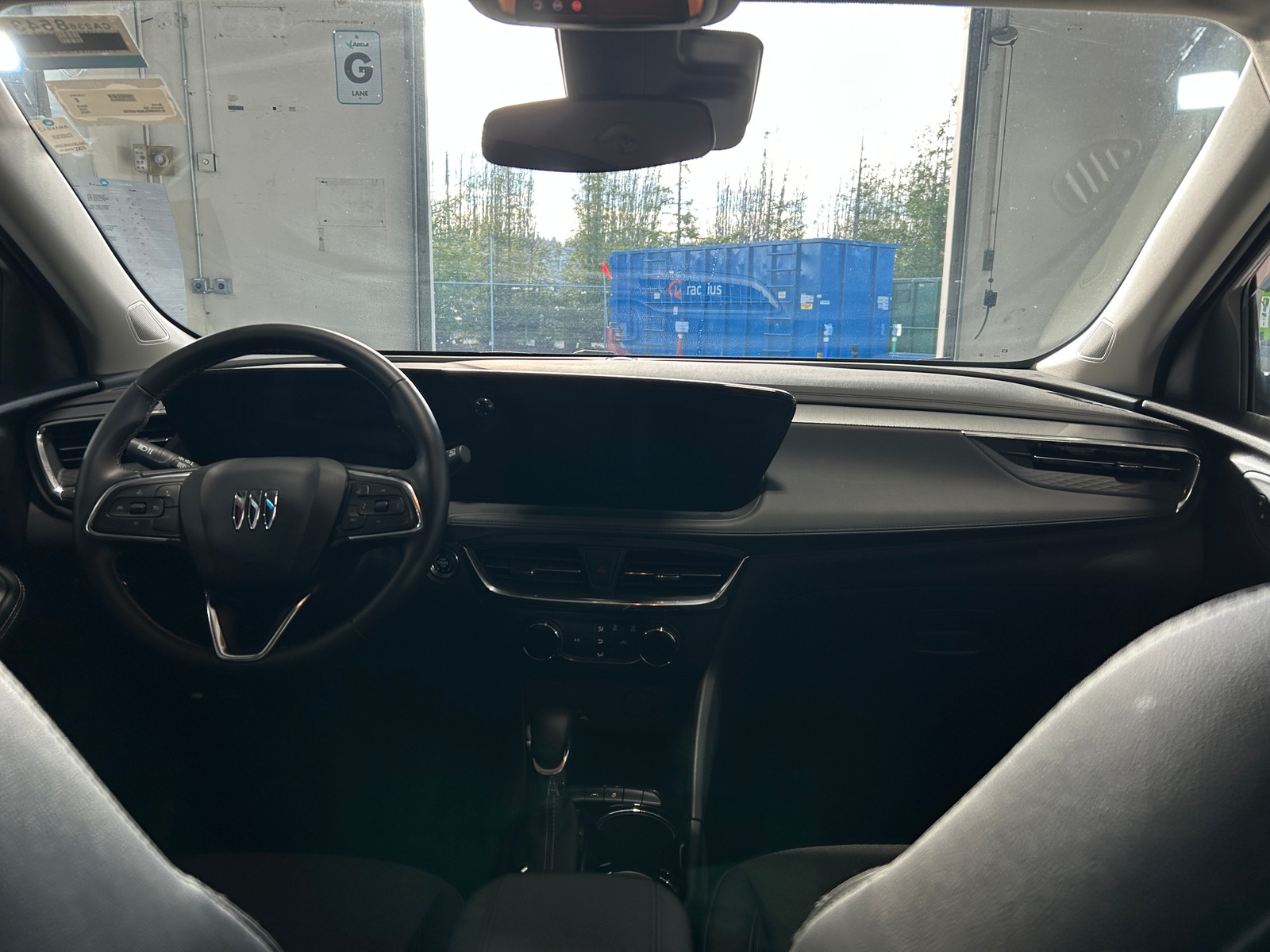 Thumbnail: 2025 Buick Encore GX - 3