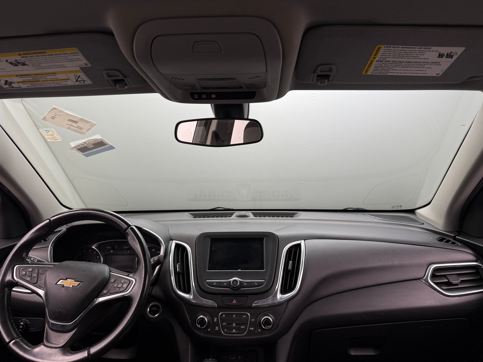 Thumbnail: 2019 Chevrolet Equinox - 3