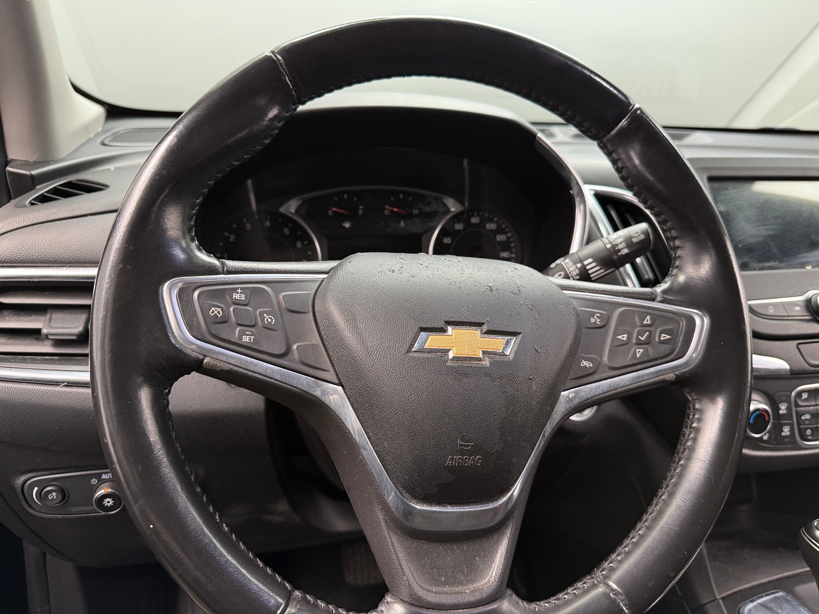 Thumbnail: 2019 Chevrolet Equinox - 5