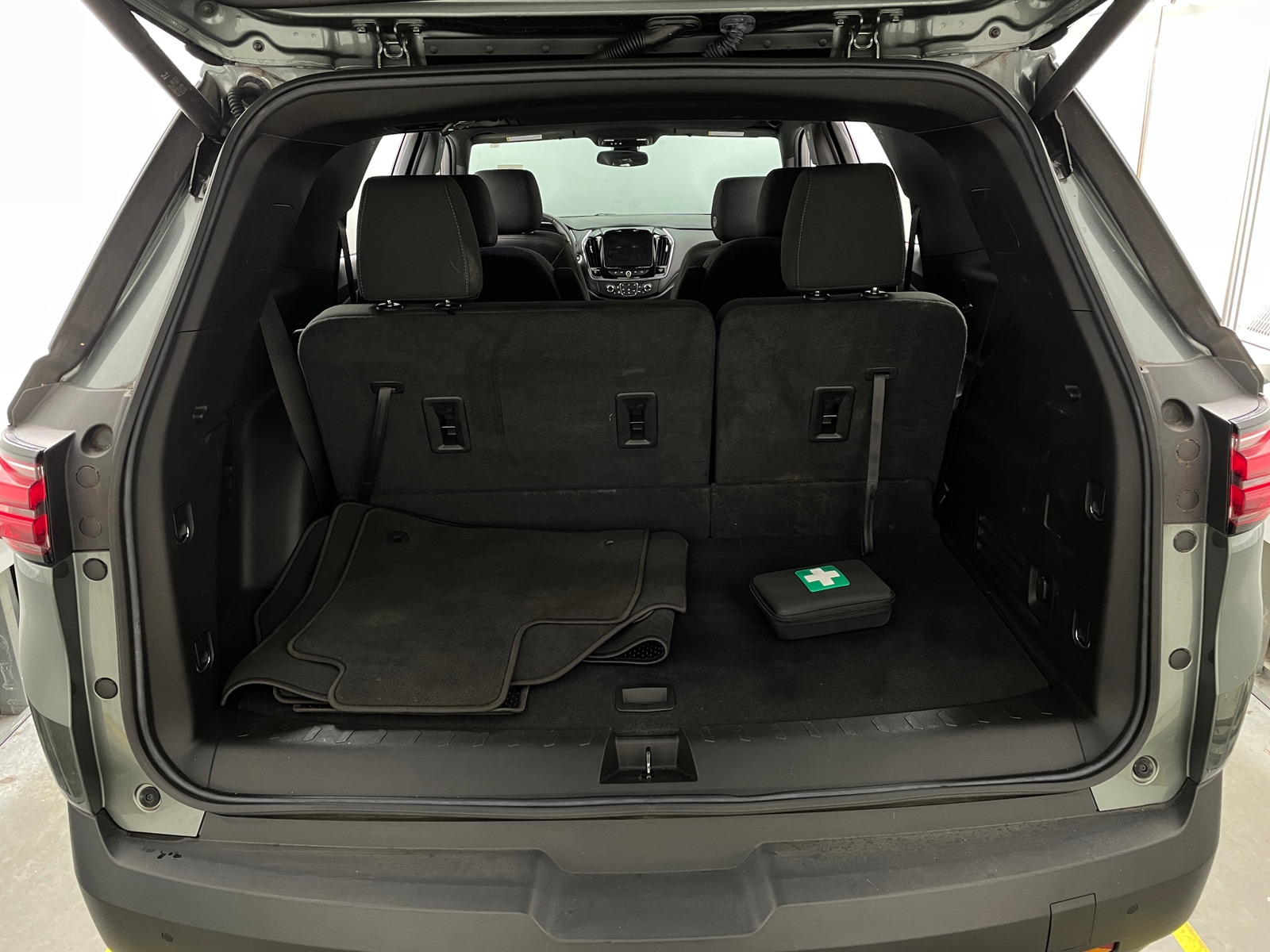 Thumbnail: 2023 Chevrolet Traverse - 7