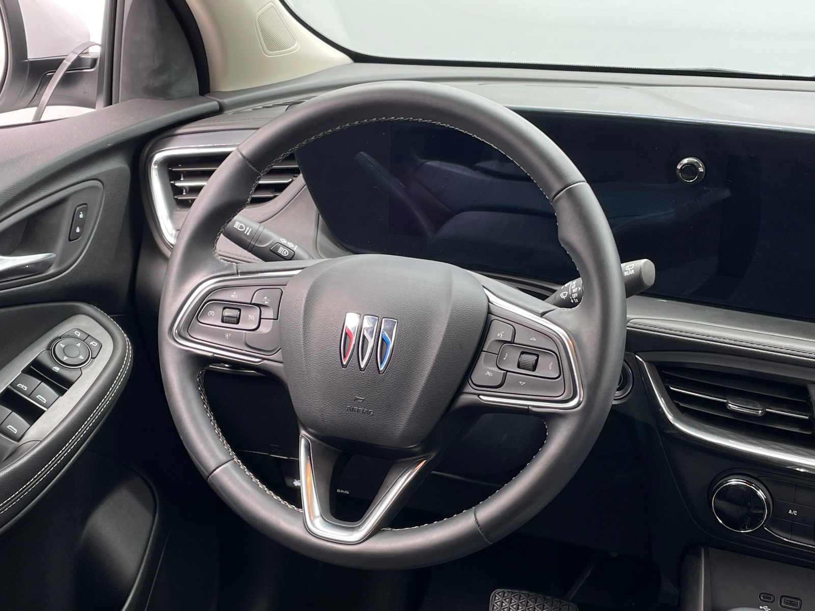 Thumbnail: 2025 Buick Encore GX - 5