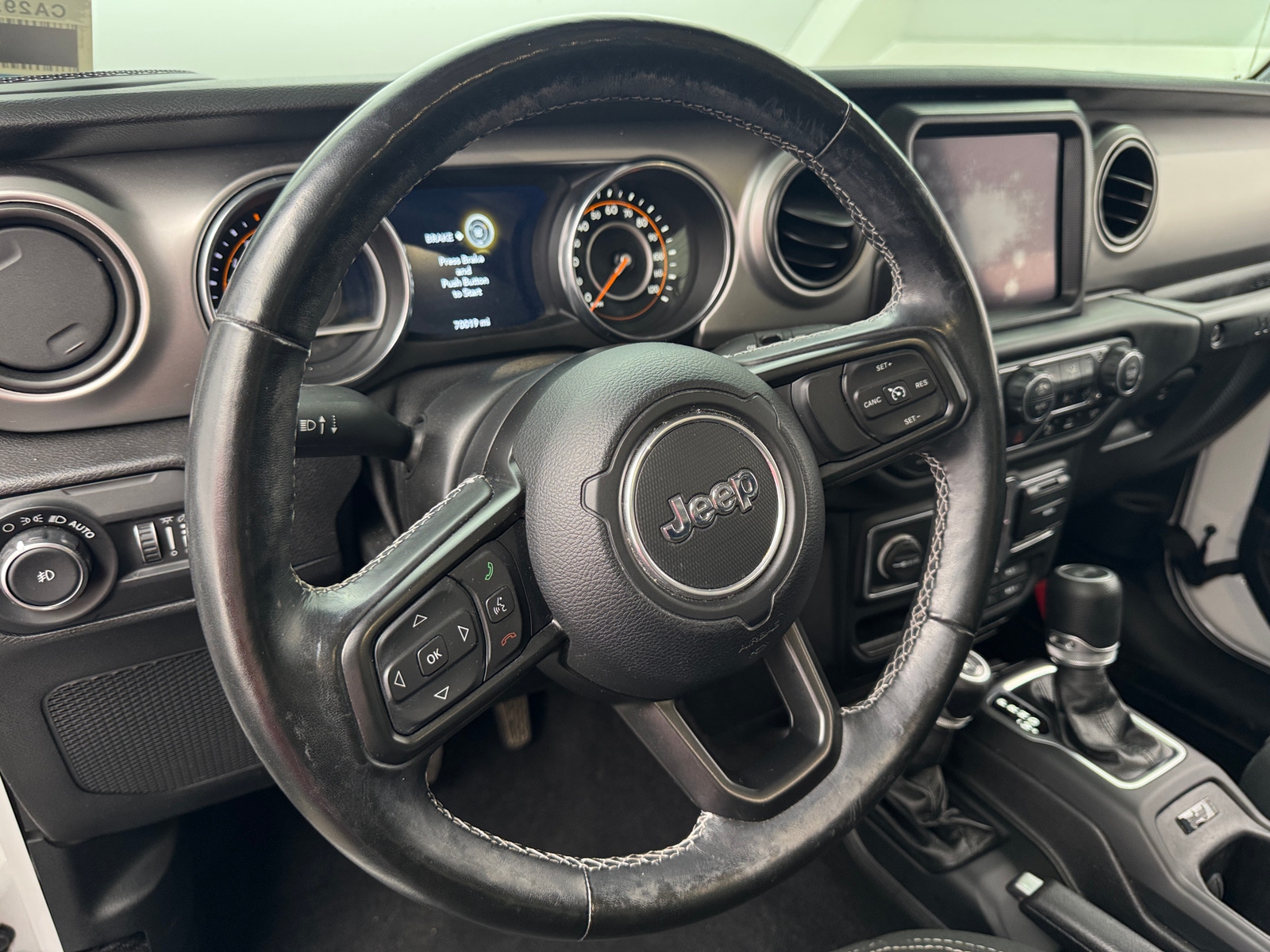 Thumbnail: 2021 Jeep Wrangler - 5