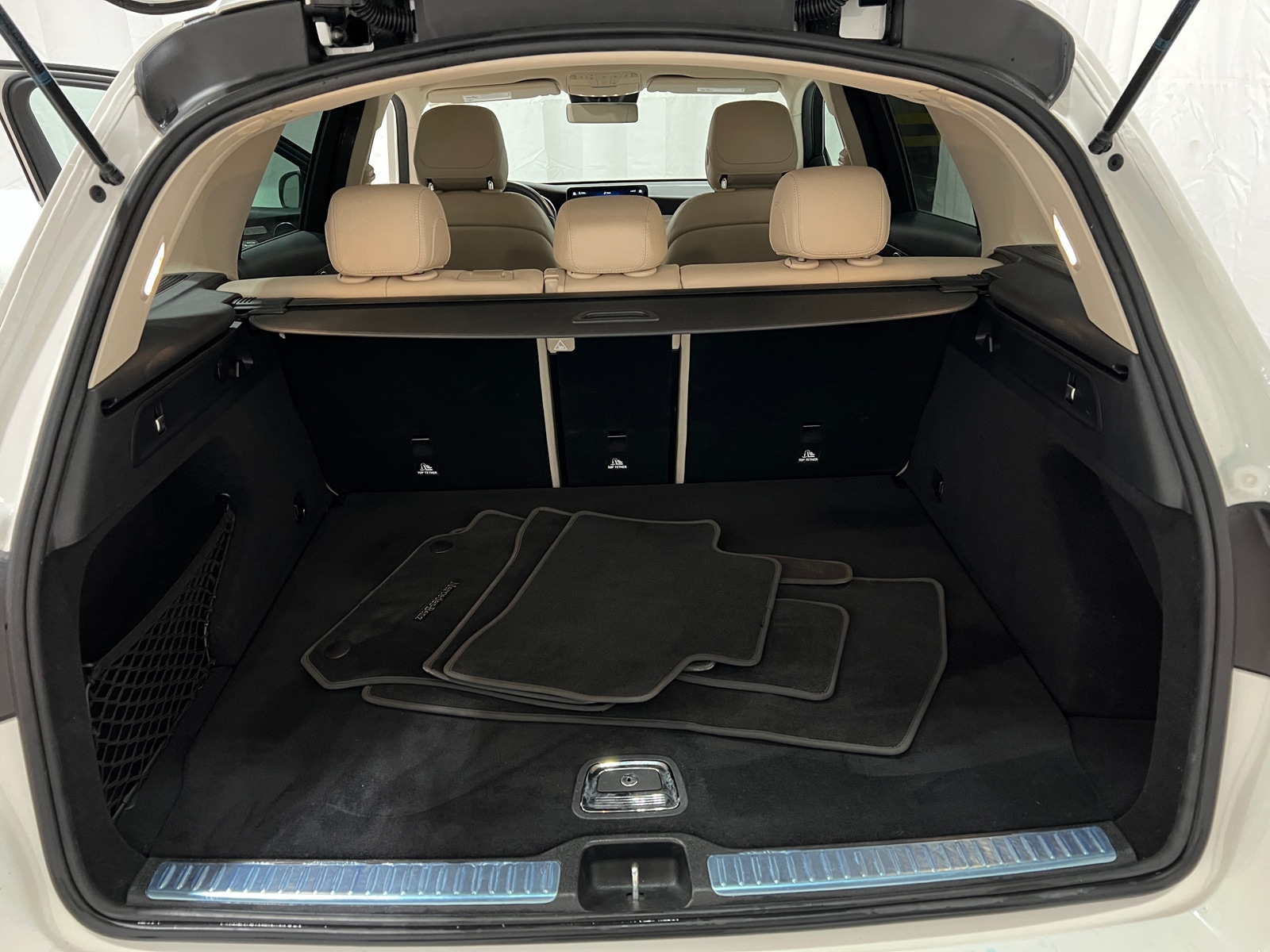 Thumbnail: 2022 Mercedes-Benz GLC - 6