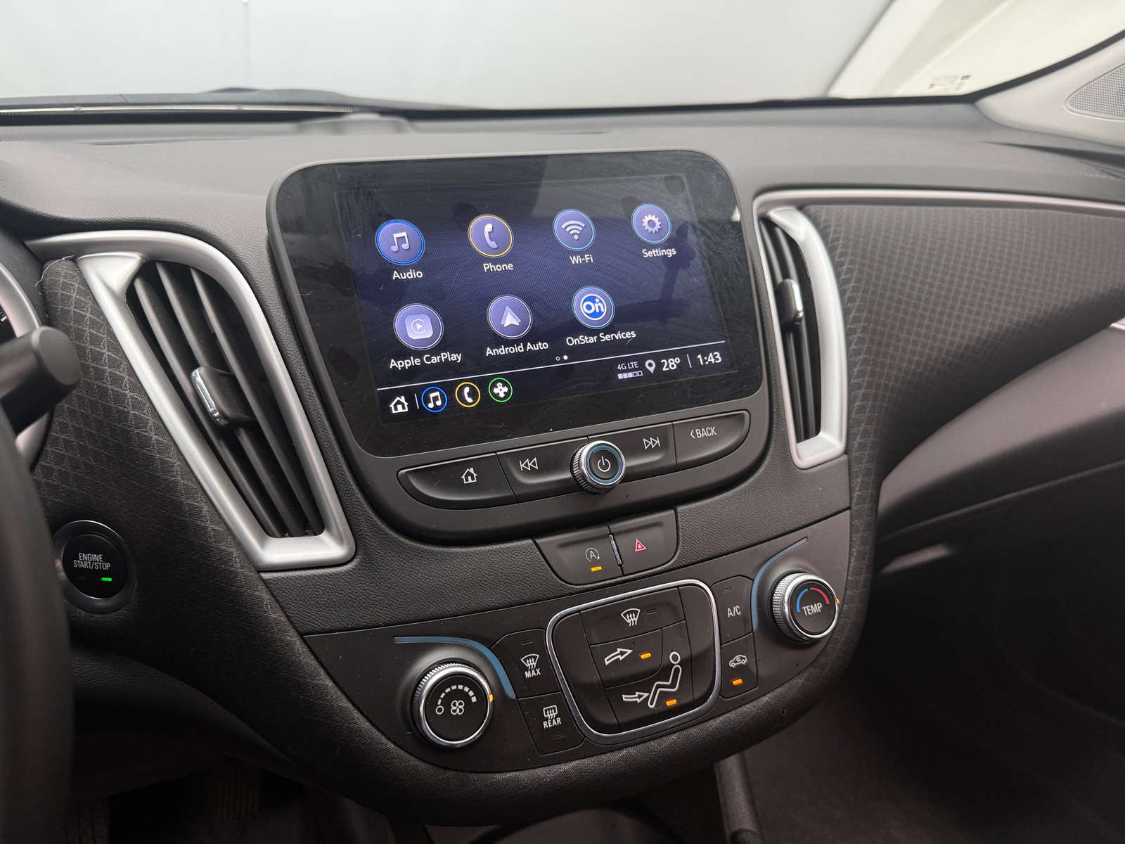 Thumbnail: 2024 Chevrolet Malibu - 4