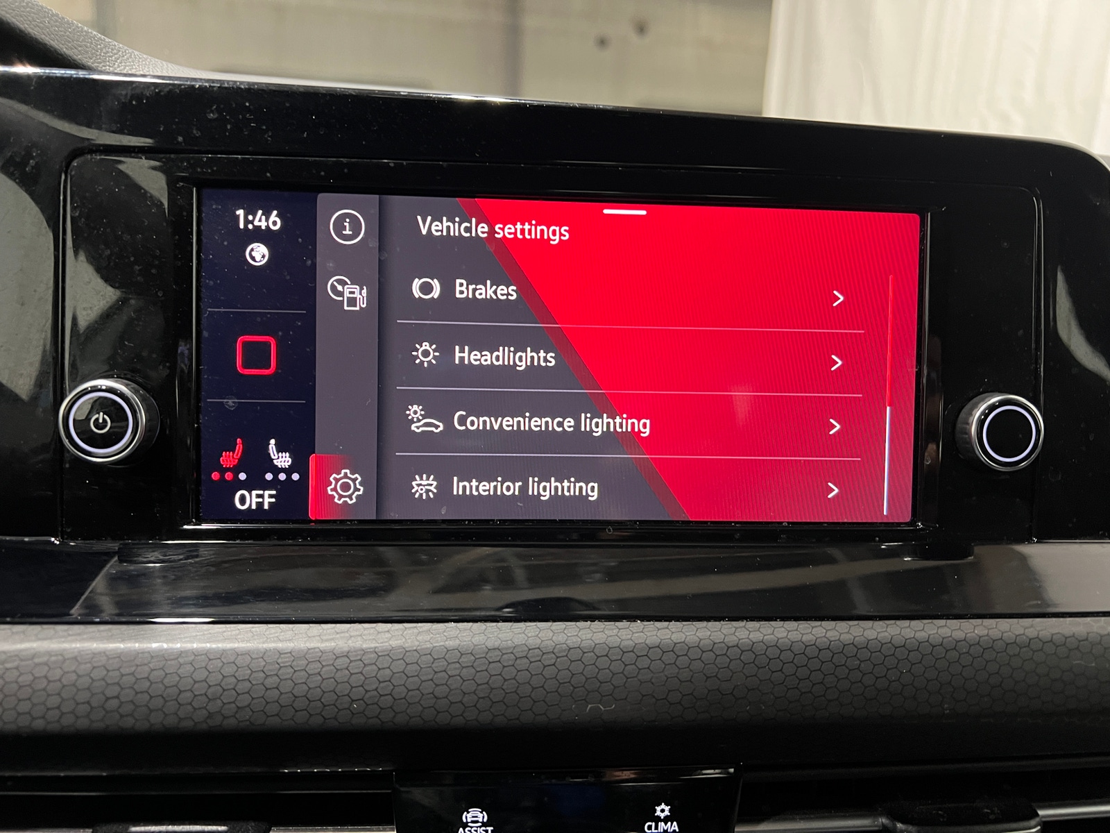 Thumbnail: 2022 Volkswagen Golf - 4