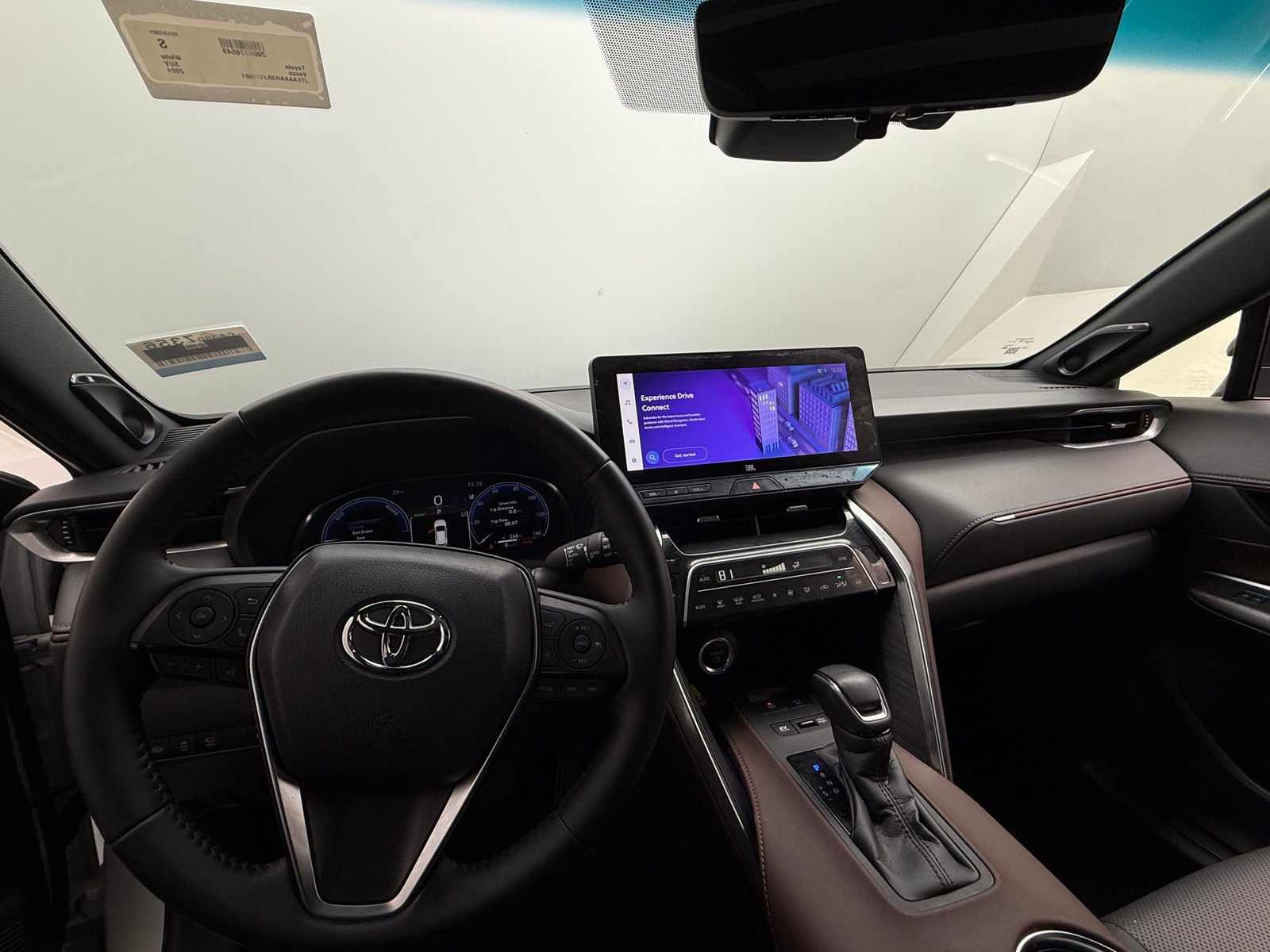 Thumbnail: 2024 Toyota Venza - 2