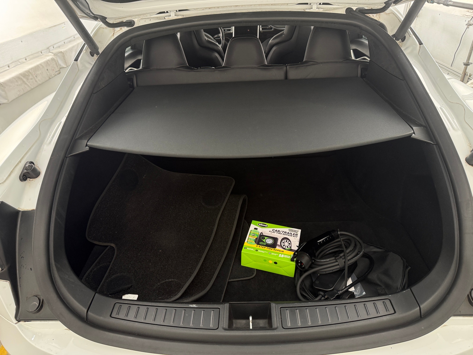 Thumbnail: 2016 Tesla Model S - 6