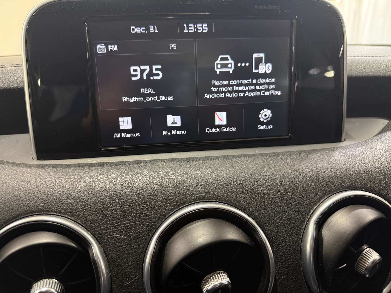 Thumbnail: 2018 Kia Stinger - 3