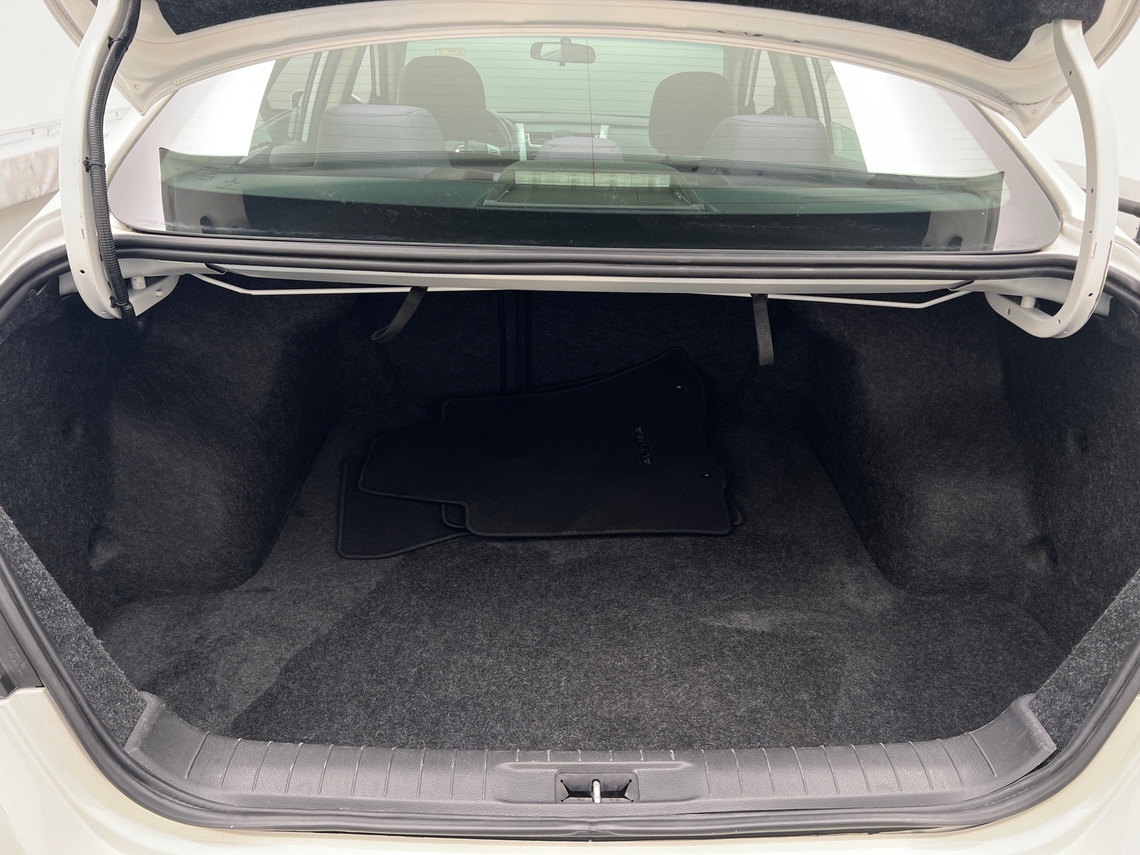 Thumbnail: 2014 Nissan Altima - 7