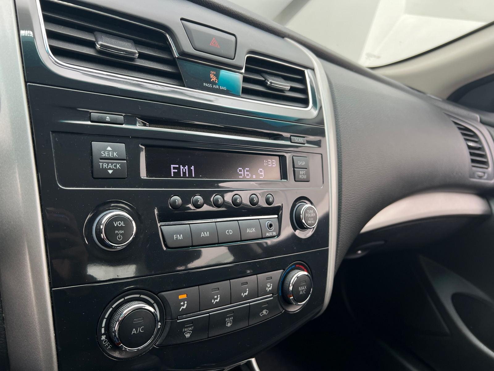 Thumbnail: 2014 Nissan Altima - 4