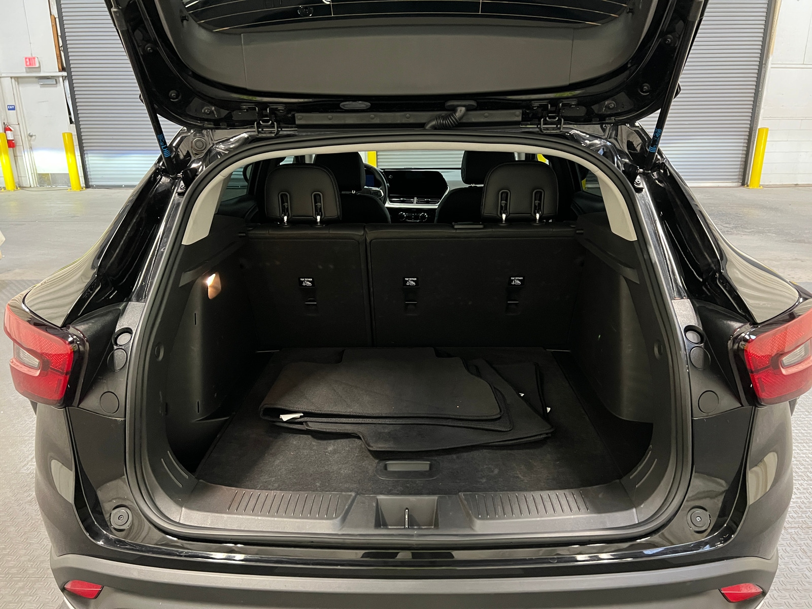 Thumbnail: 2025 Chevrolet Trax - 7