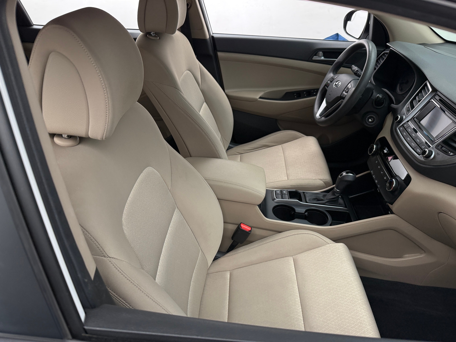 Thumbnail: 2017 Hyundai Tucson - 2