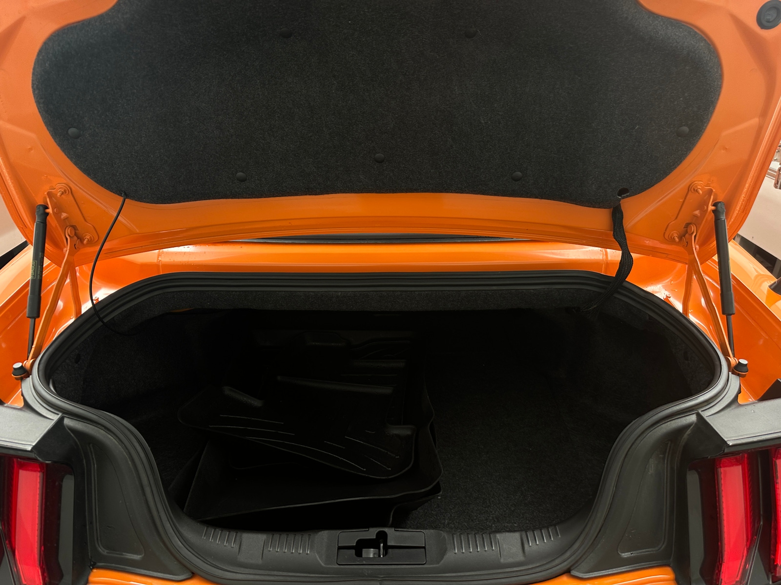 Thumbnail: 2021 Ford Mustang - 6