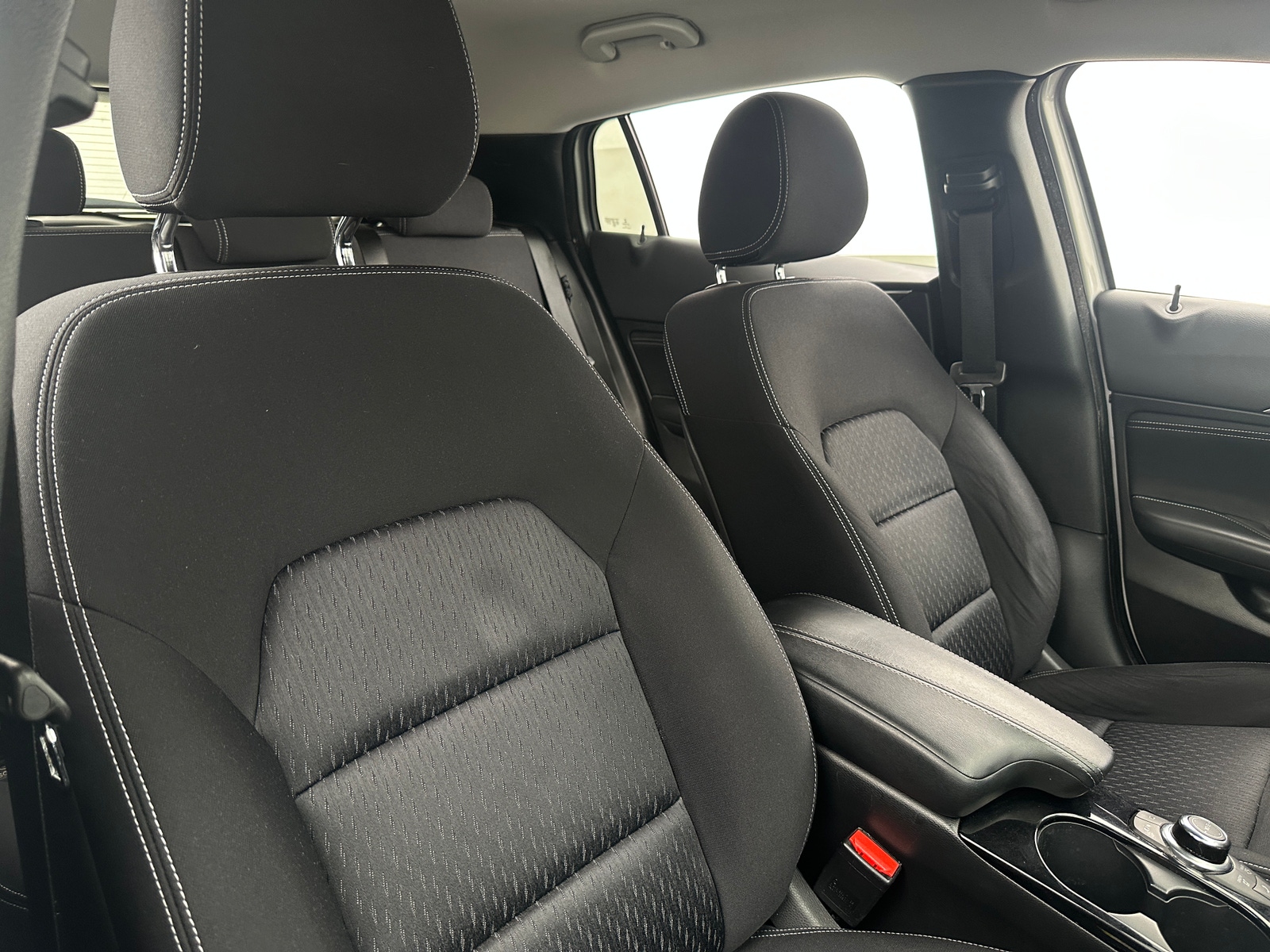 Thumbnail: 2018 INFINITI QX30 - 2