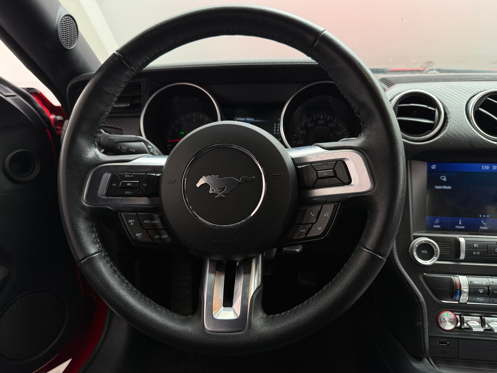 Thumbnail: 2022 Ford Mustang - 4