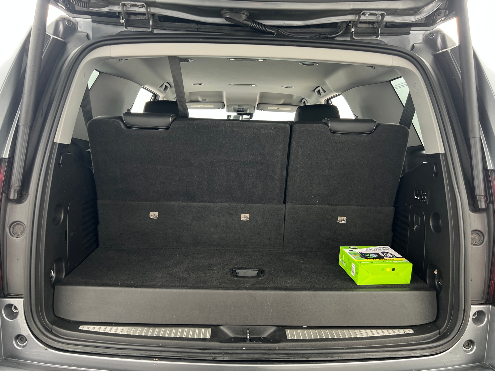 Thumbnail: 2020 Chevrolet Tahoe - 6