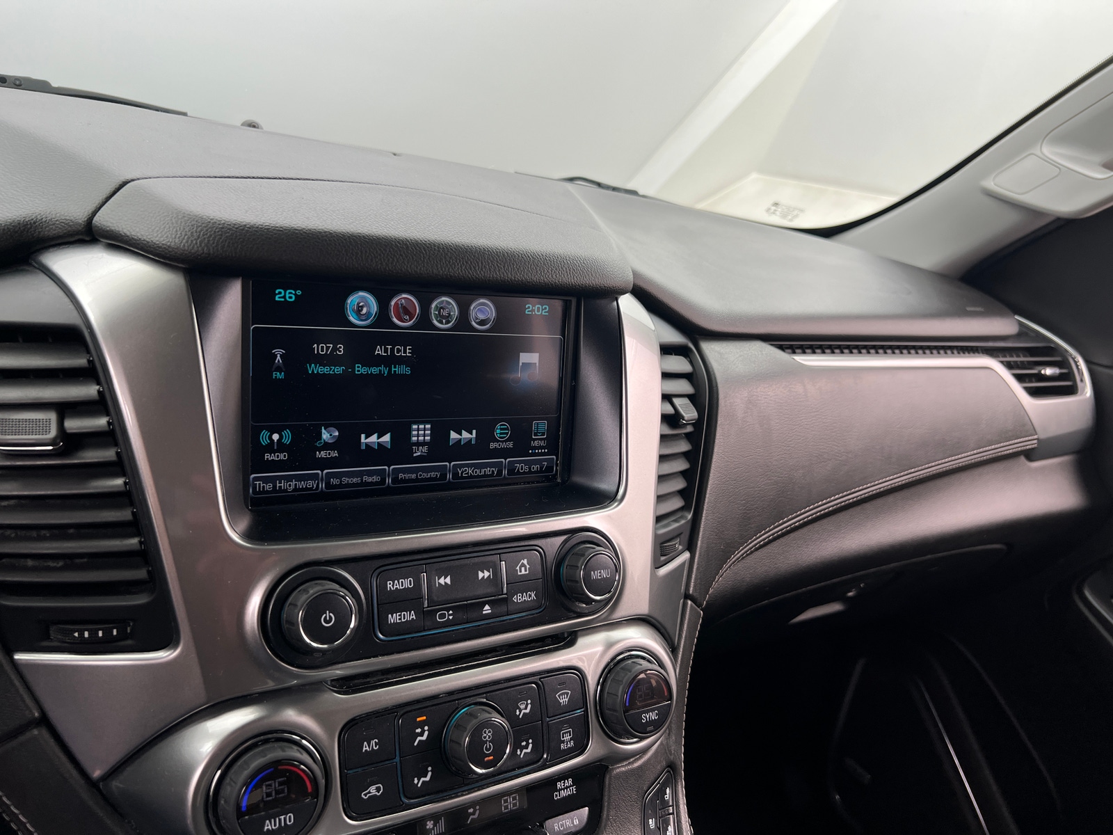 Thumbnail: 2020 Chevrolet Tahoe - 3