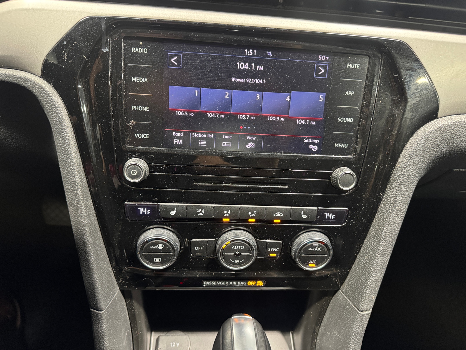 Thumbnail: 2021 Volkswagen Passat - 3