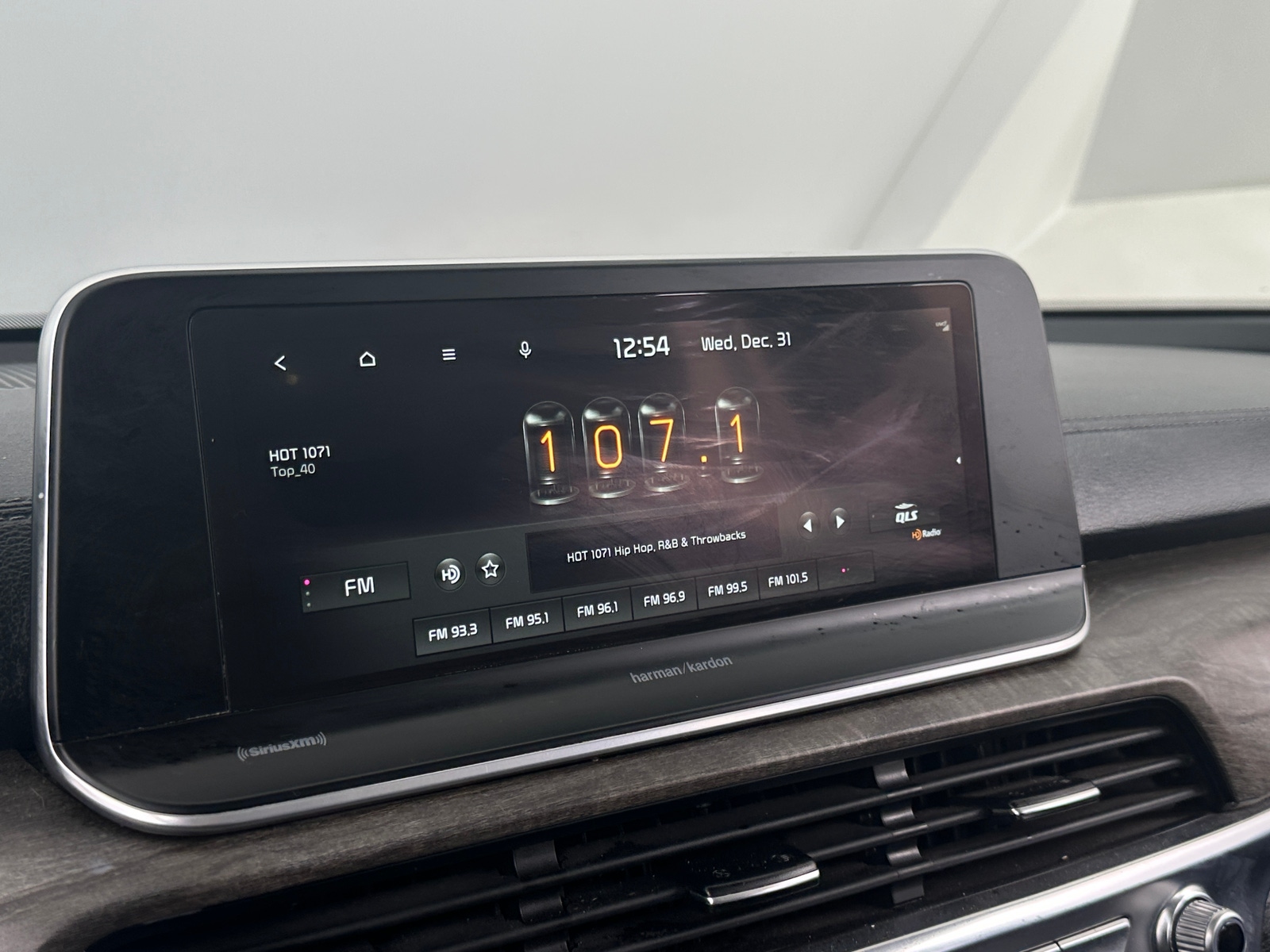 Thumbnail: 2021 Kia Telluride - 3