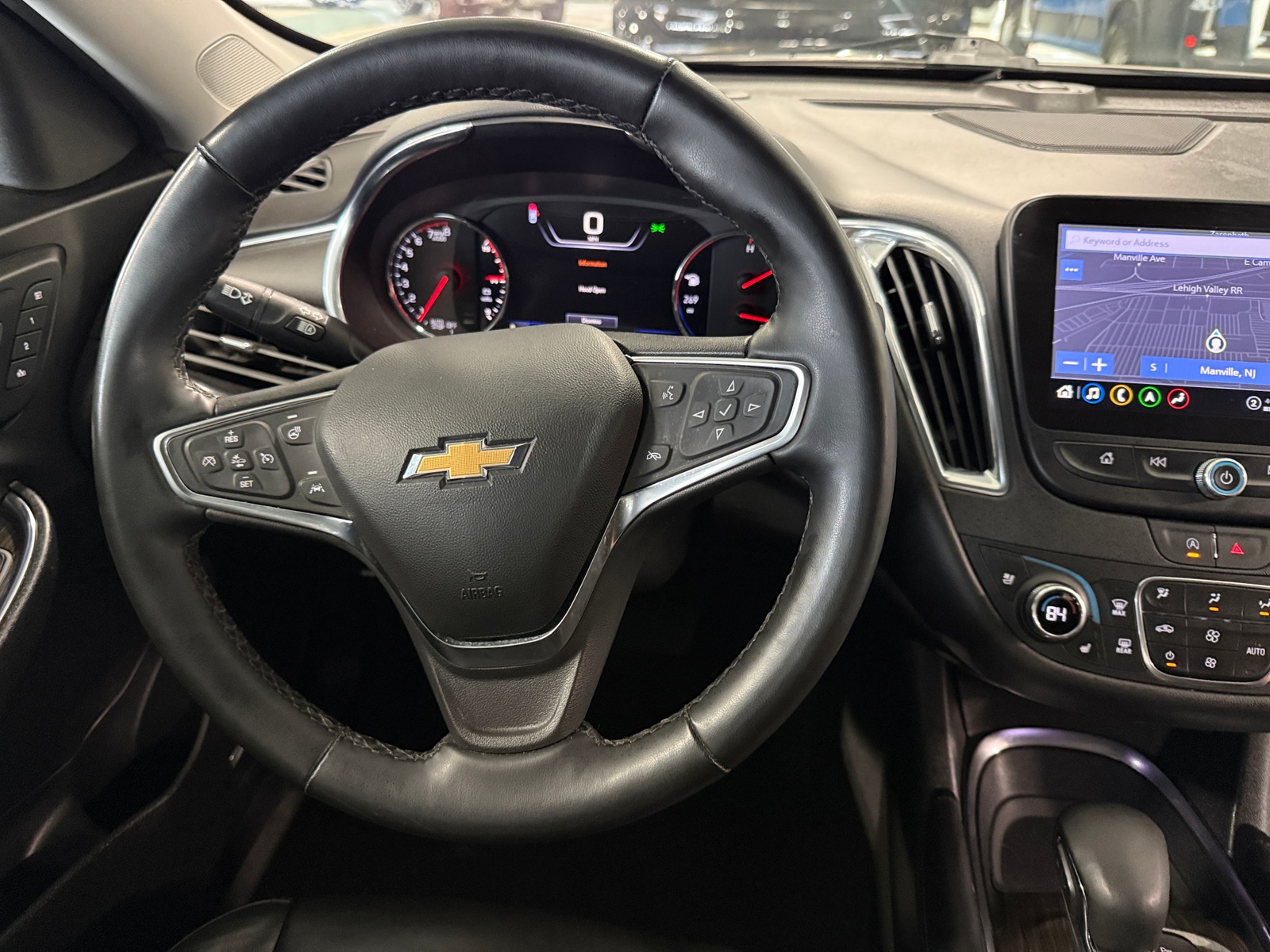 Thumbnail: 2024 Chevrolet Malibu - 4