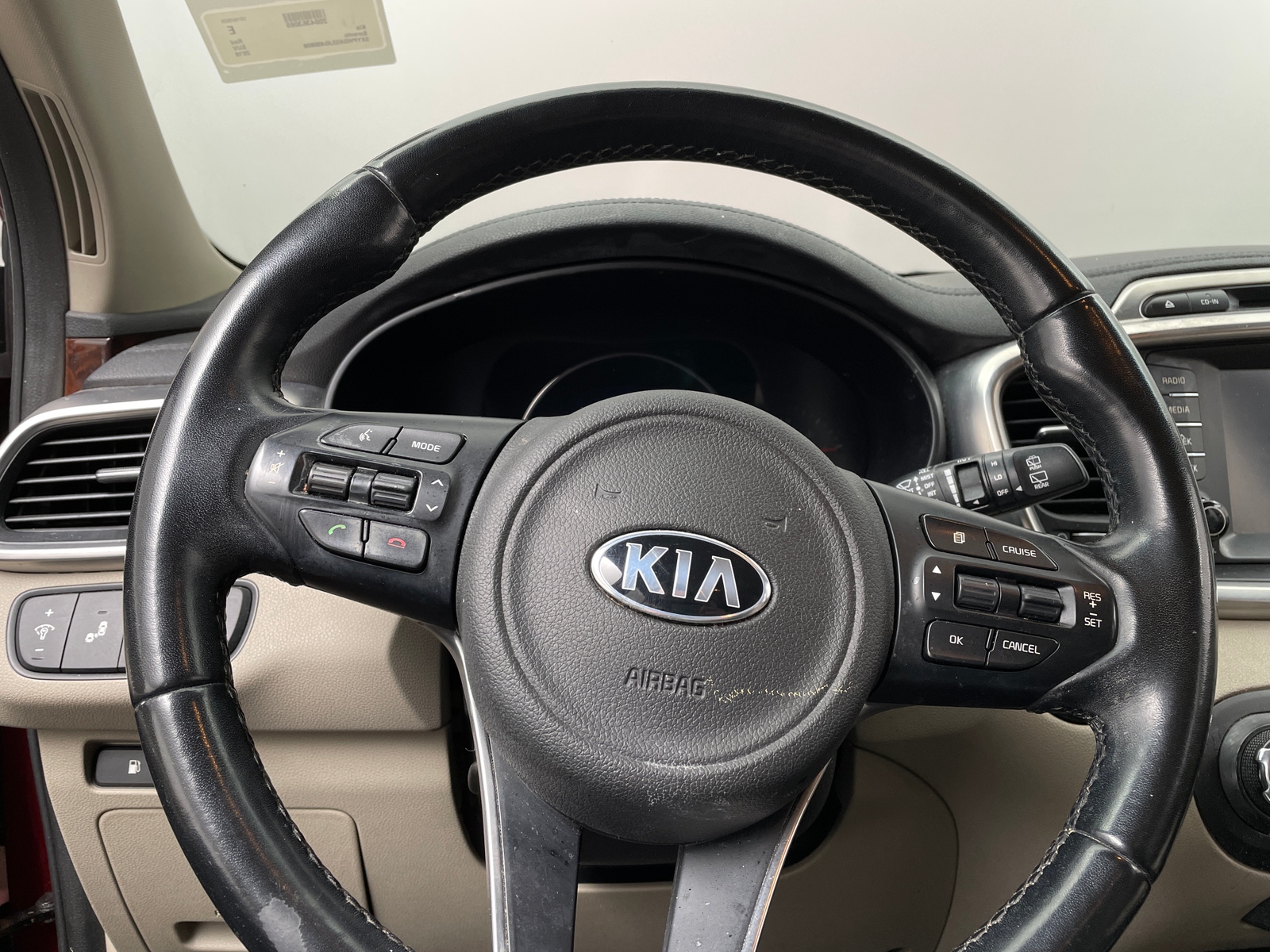 Thumbnail: 2018 Kia Sorento - 4