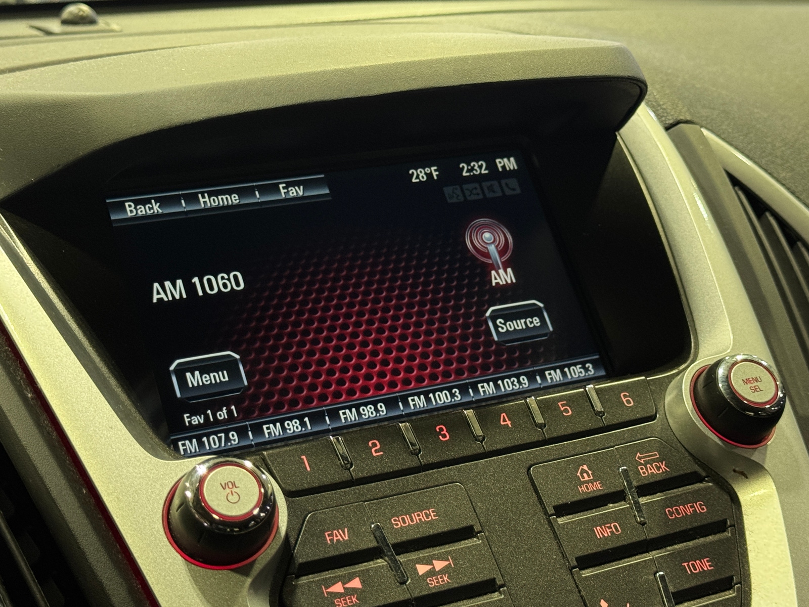 Thumbnail: 2015 GMC Terrain - 4