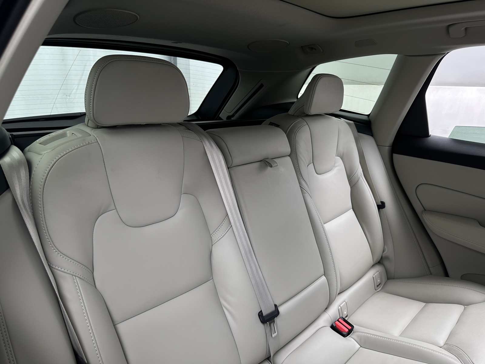 Thumbnail: 2023 Volvo XC60 - 5