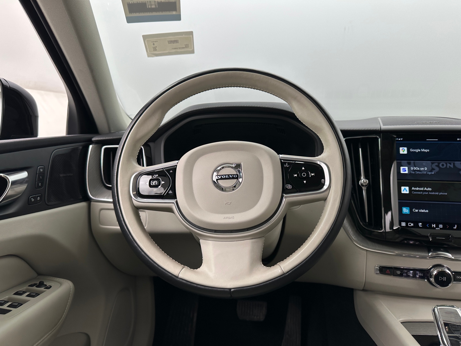 Thumbnail: 2023 Volvo XC60 - 4