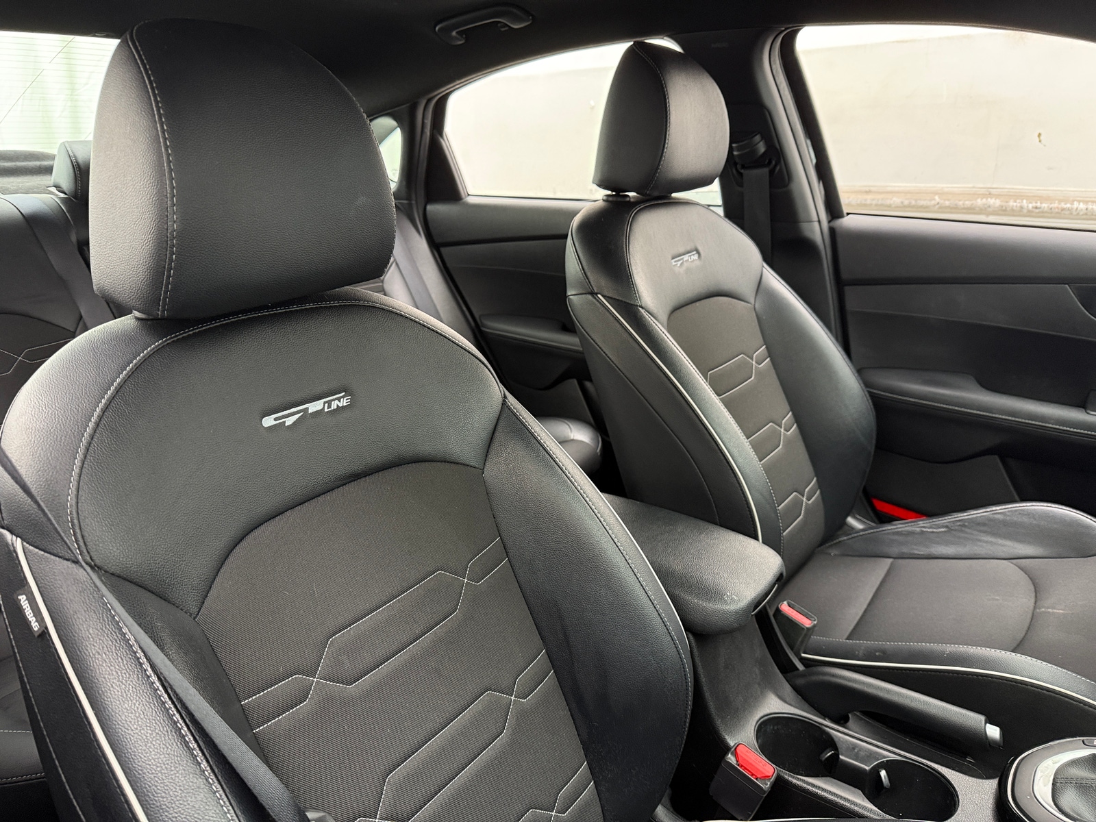 Thumbnail: 2023 Kia Forte - 2