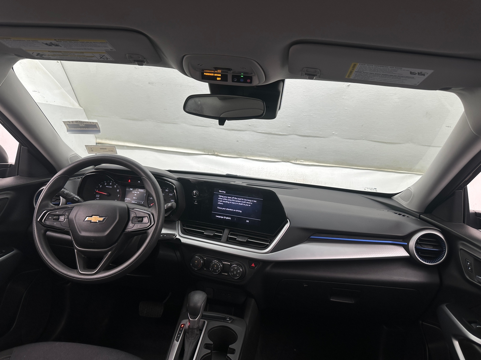 Thumbnail: 2024 Chevrolet Trax - 3