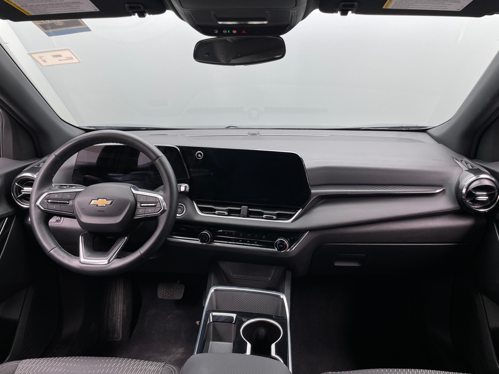 Thumbnail: 2025 Chevrolet Equinox - 3