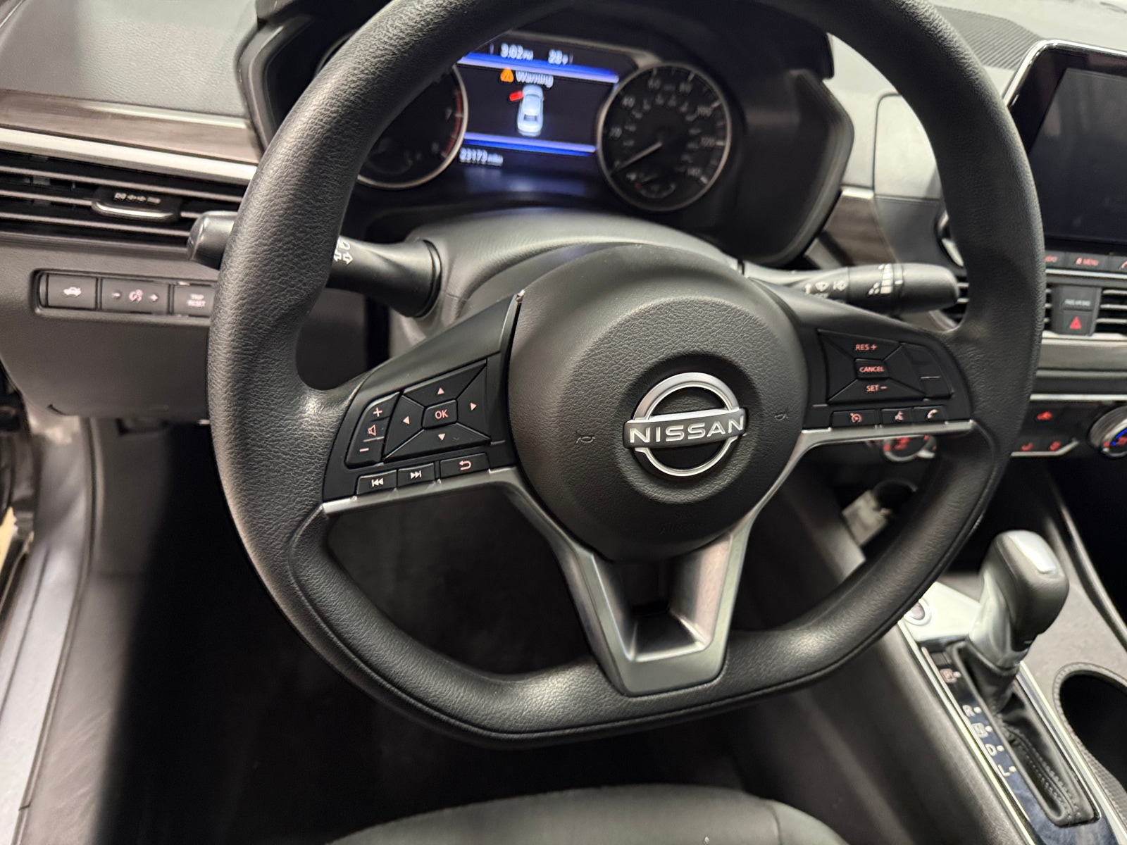 Thumbnail: 2025 Nissan Altima - 5