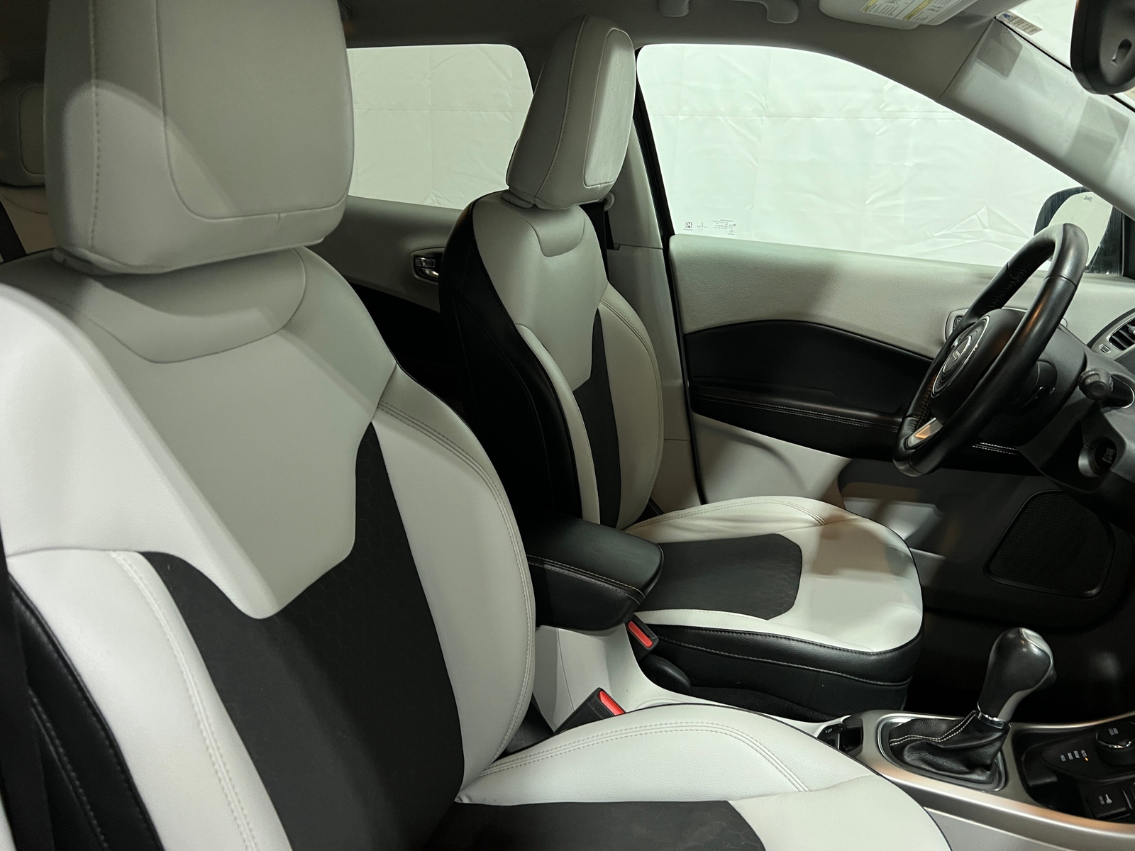 Thumbnail: 2018 Jeep Compass - 2