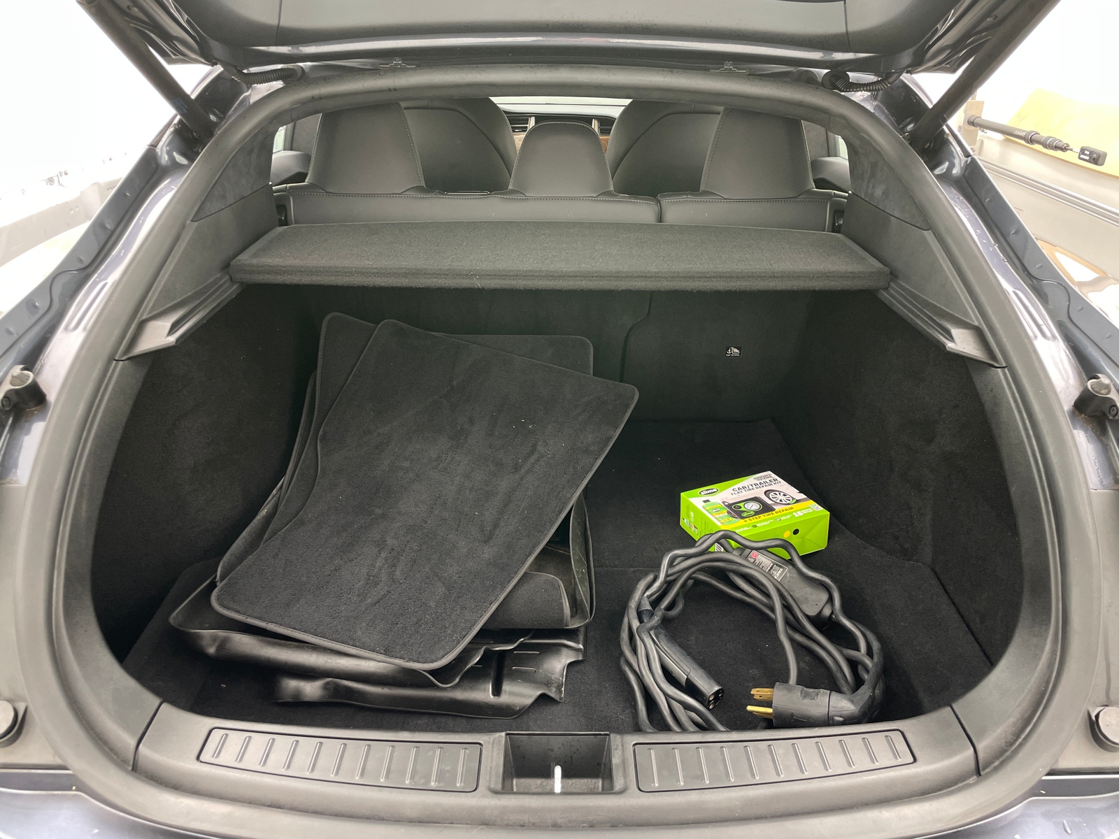 Thumbnail: 2020 Tesla Model S - 6