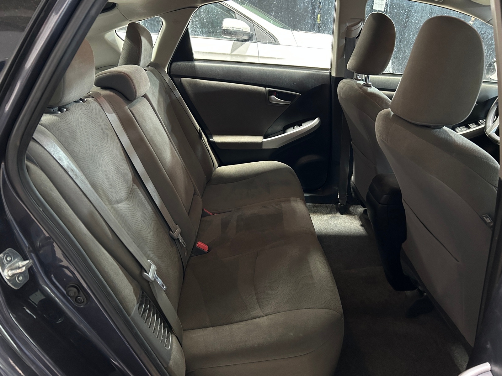 Thumbnail: 2015 Toyota Prius - 6