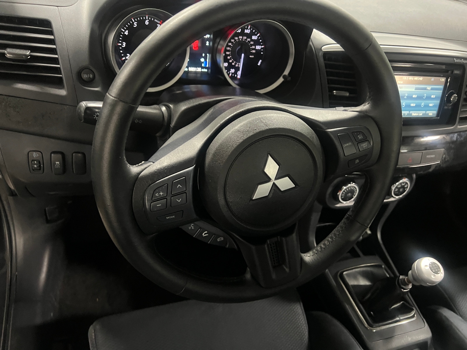 Thumbnail: 2014 Mitsubishi Lancer - 5