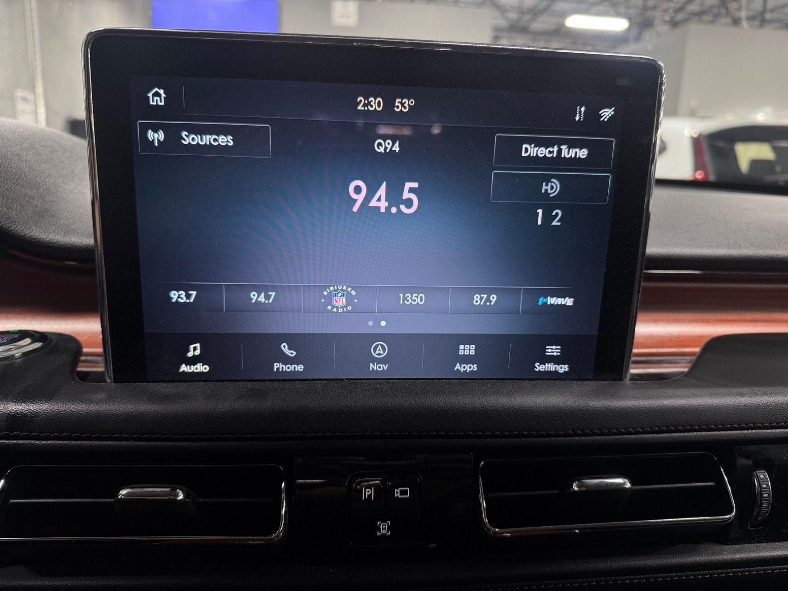 Thumbnail: 2024 Lincoln Aviator - 3