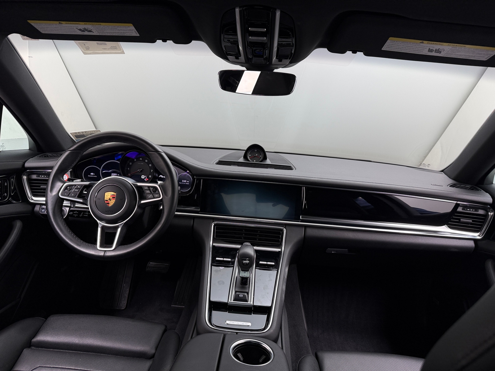 Thumbnail: 2020 Porsche Panamera - 3