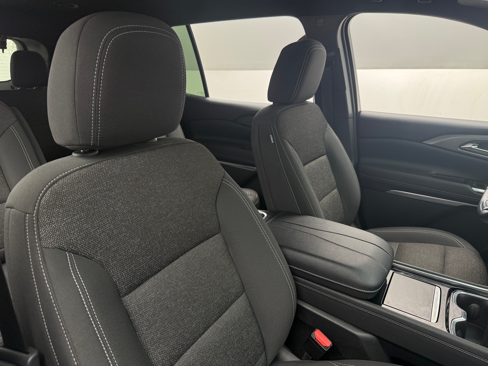 Thumbnail: 2024 Chevrolet Traverse - 2