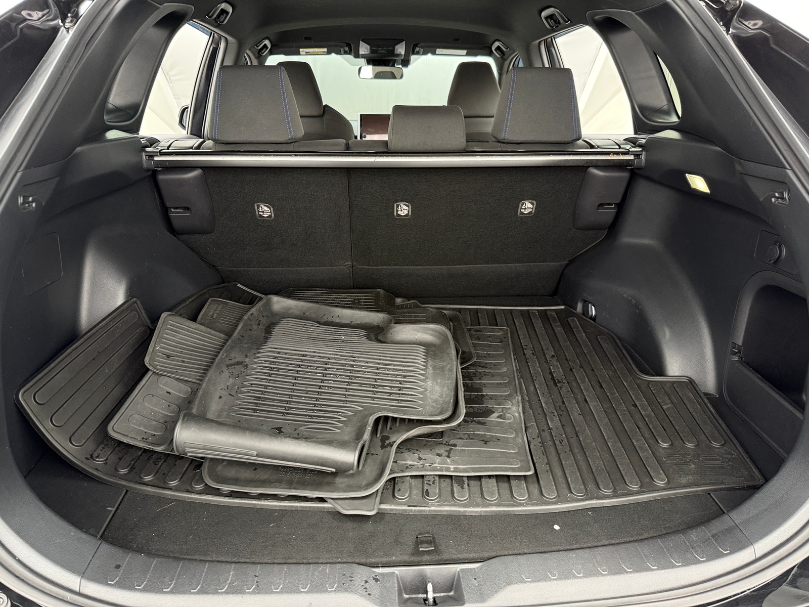 Thumbnail: 2024 Toyota RAV4 - 7